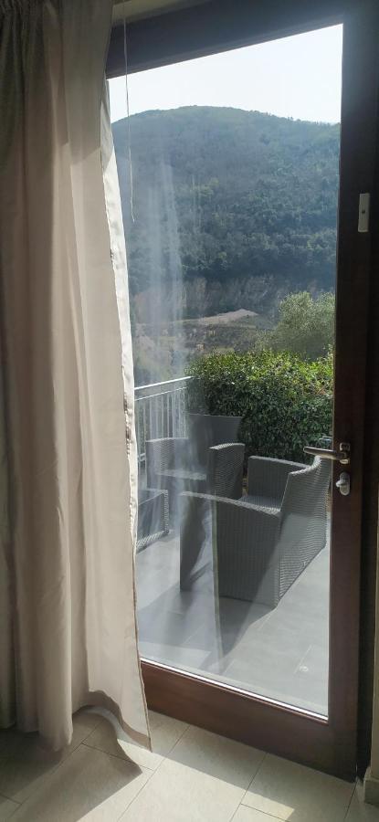 La Pietra * La Spezia
