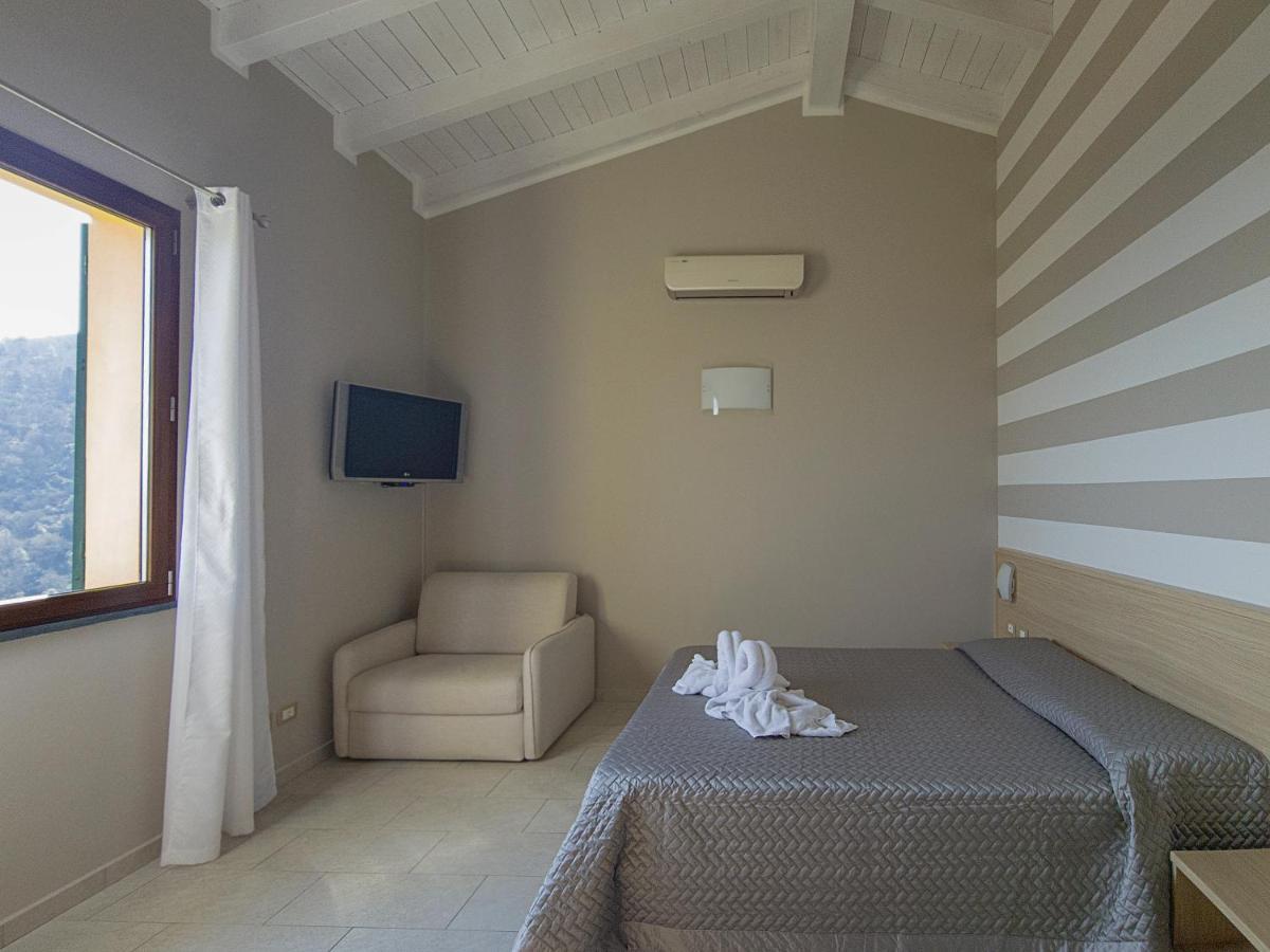 Country house La Pietra 1 E La Pietra 2 *