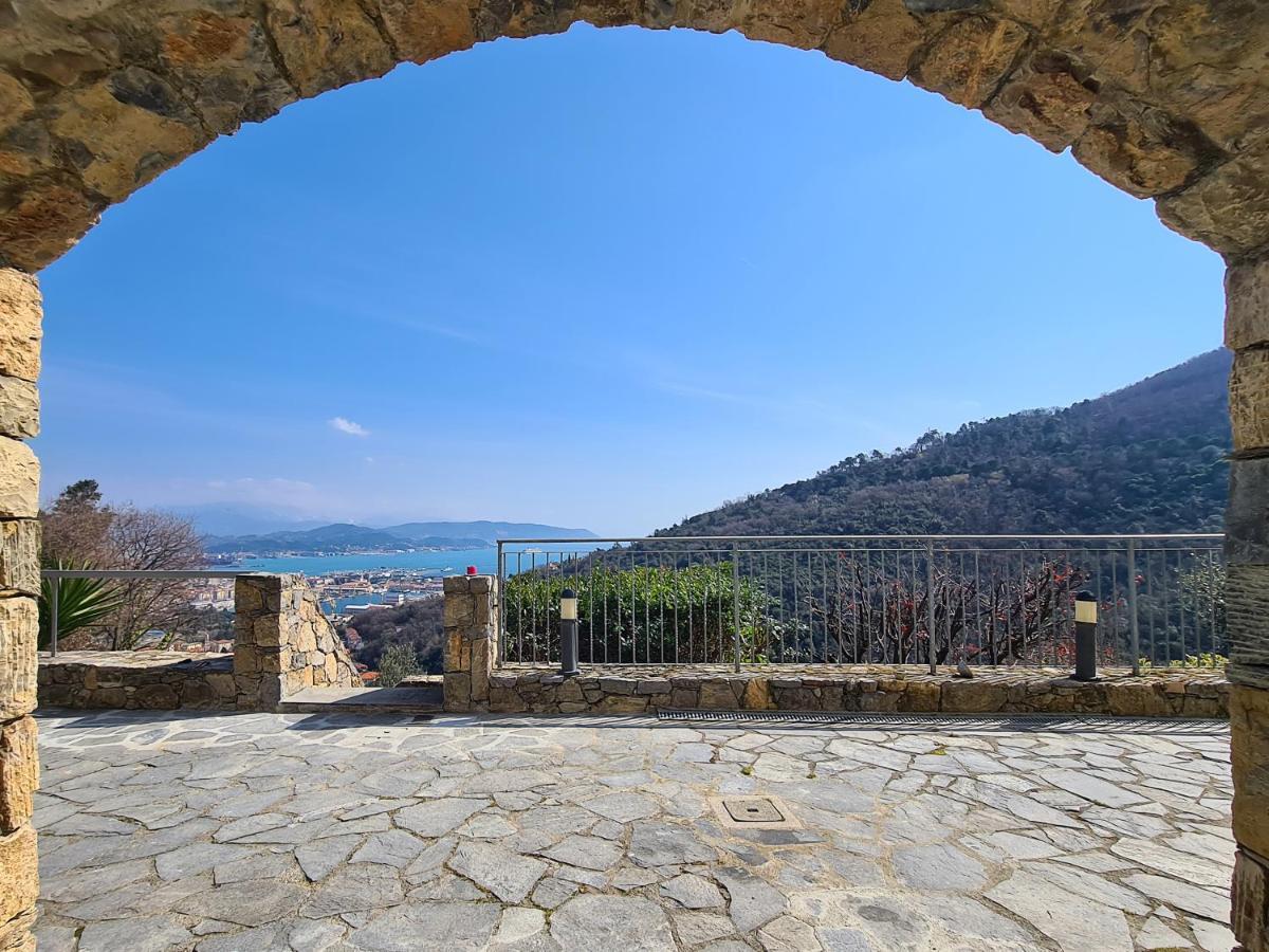 La Pietra 1 E La Pietra 2 * La Spezia